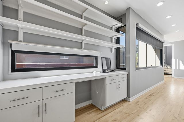 869 HARBOR ISLE CIR W, Memphis, TN 38103