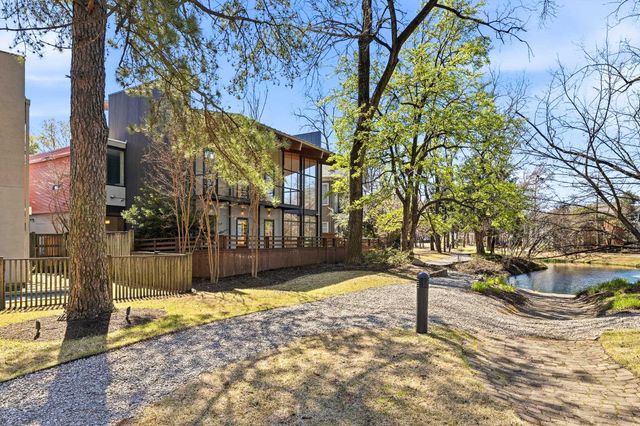 869 HARBOR ISLE CIR W, Memphis, TN 38103