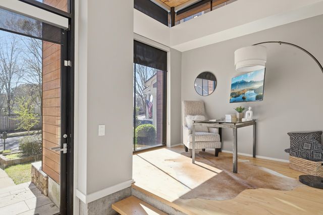 869 HARBOR ISLE CIR W, Memphis, TN 38103