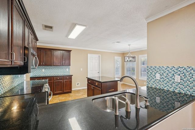 2318 Tristan, San Antonio, TX 78259