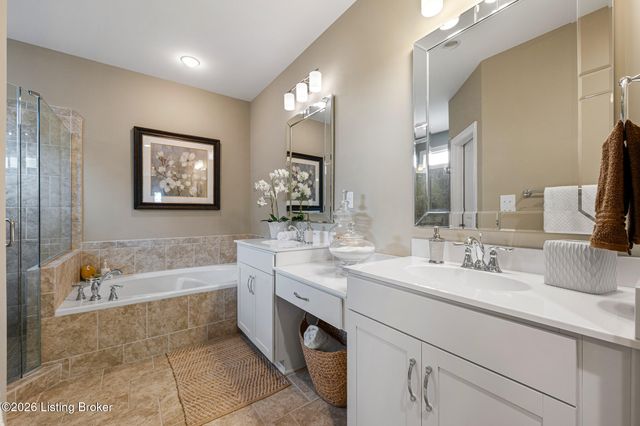 17403 Shakes Creek Dr, Louisville, KY 40023