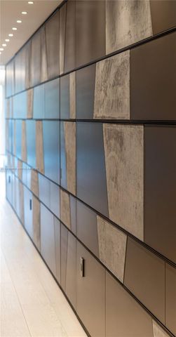 10101 Collins Avenue 4A, Bal Harbour, FL 33154
