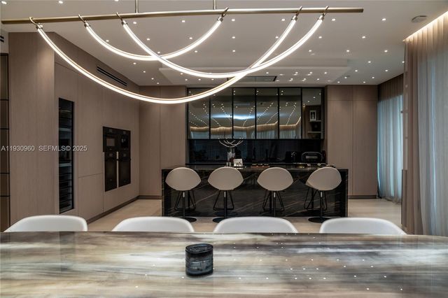 10101 Collins Avenue 4A, Bal Harbour, FL 33154