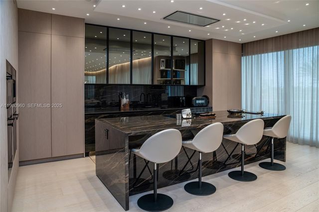 10101 Collins Avenue 4A, Bal Harbour, FL 33154