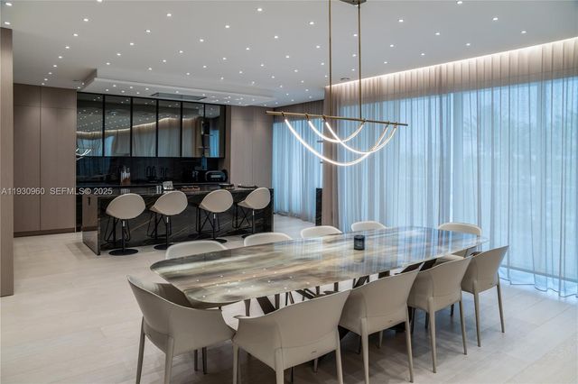 10101 Collins Avenue 4A, Bal Harbour, FL 33154