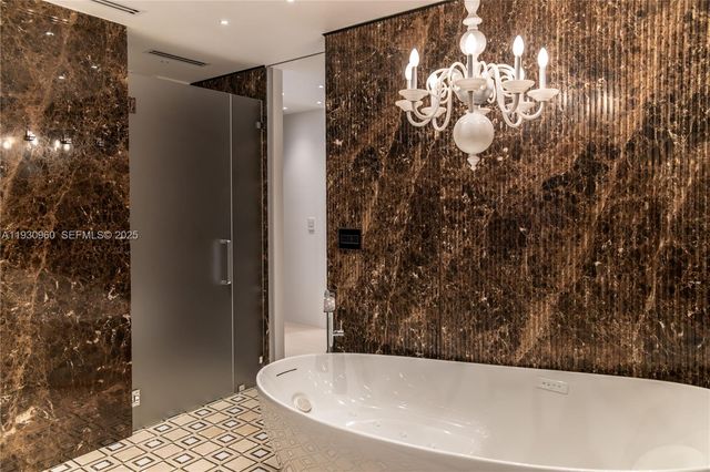 10101 Collins Avenue 4A, Bal Harbour, FL 33154