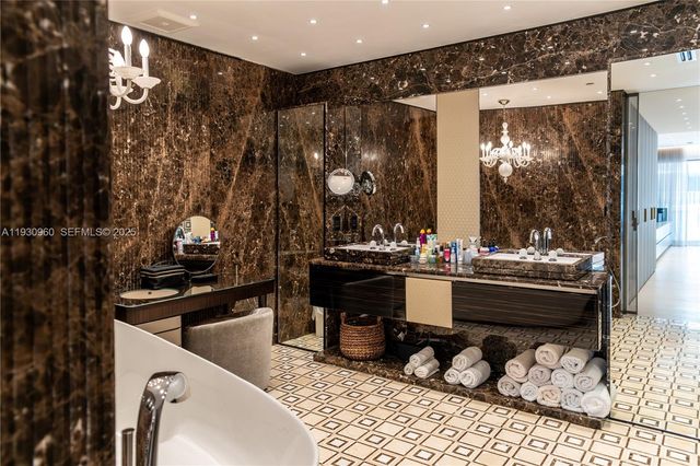 10101 Collins Avenue 4A, Bal Harbour, FL 33154