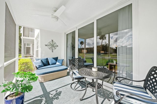 3700 Oaks Clubhouse Drive 106, Pompano Beach, FL 33069