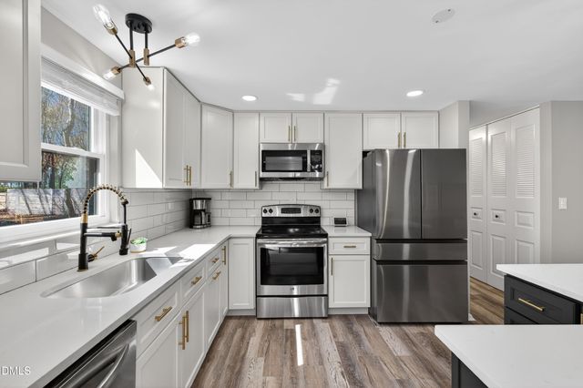 7925 Mourning Dove Road, Raleigh, NC 27615