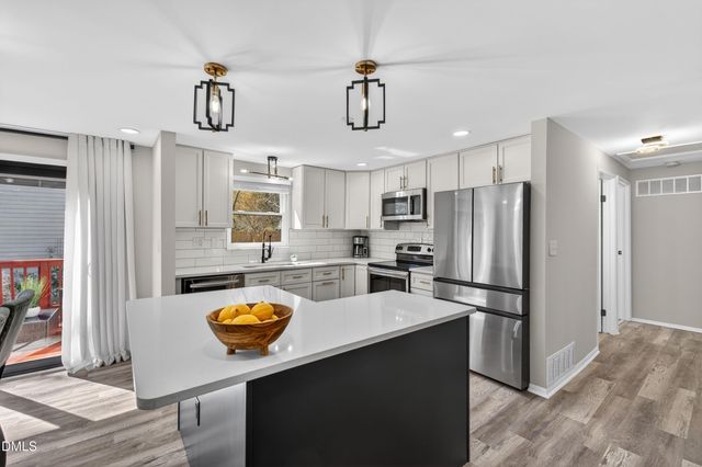 7925 Mourning Dove Road, Raleigh, NC 27615