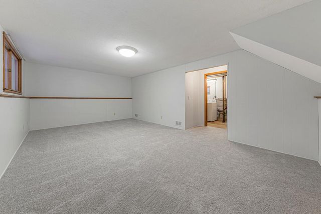 8232 Hemingway Avenue S, Cottage Grove, MN 55016