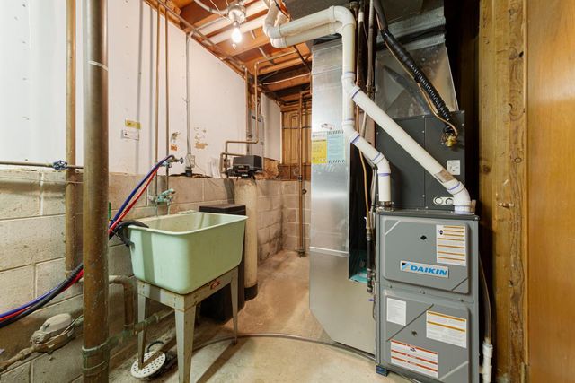 8232 Hemingway Avenue S, Cottage Grove, MN 55016