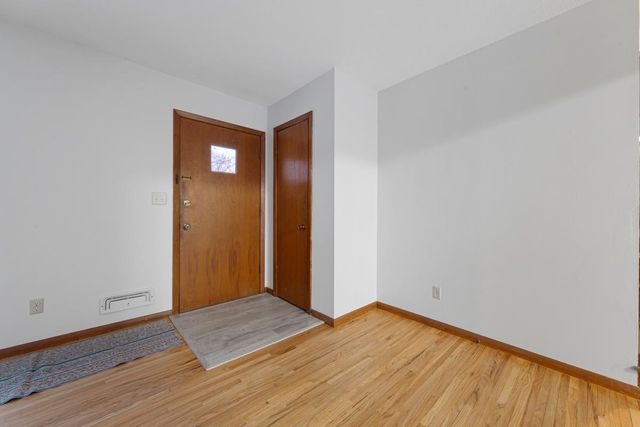 8232 Hemingway Avenue S, Cottage Grove, MN 55016