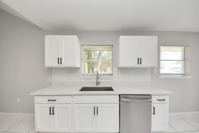 6301 Sioux Drive, Pasadena, TX 77503