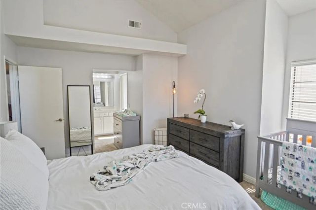 18107 Erik Court 462, Canyon Country, CA 91387