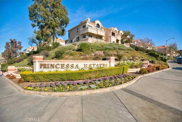 18107 Erik Court 462, Canyon Country, CA 91387