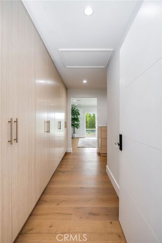 23949 Nomar Street, Woodland Hills (los Angeles), CA 91367