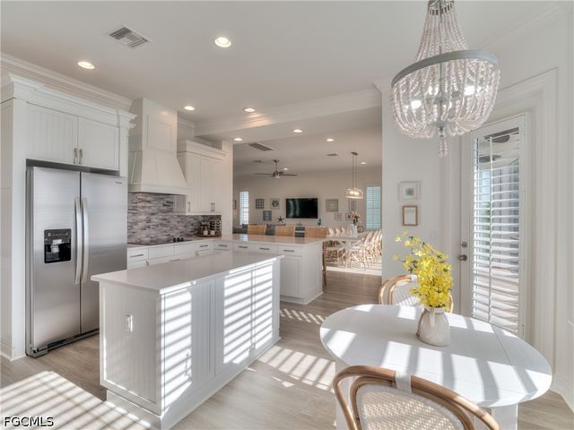 282 Delmar AVE, Fort Myers Beach, FL 33931