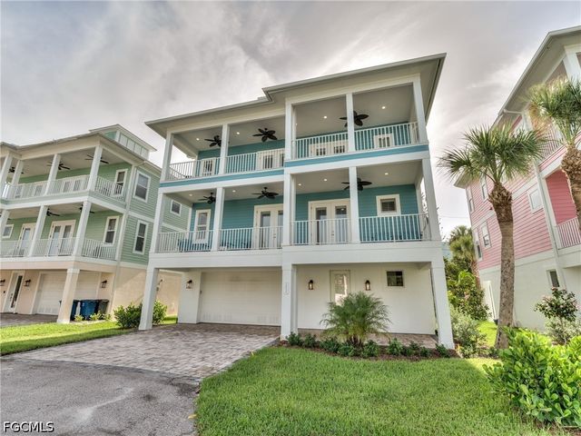 282 Delmar AVE, Fort Myers Beach, FL 33931