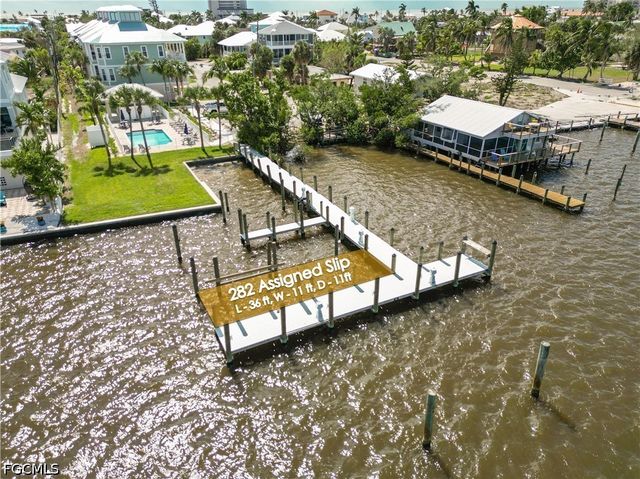 282 Delmar AVE, Fort Myers Beach, FL 33931