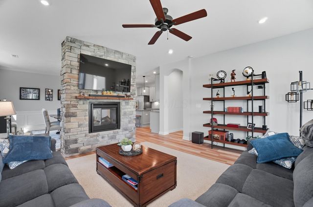 6065 Wilson Drive, Canal Winchester, OH 43110