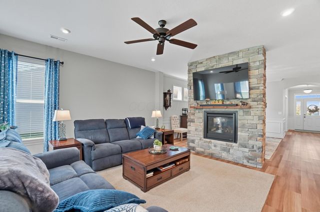 6065 Wilson Drive, Canal Winchester, OH 43110