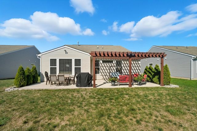 6065 Wilson Drive, Canal Winchester, OH 43110