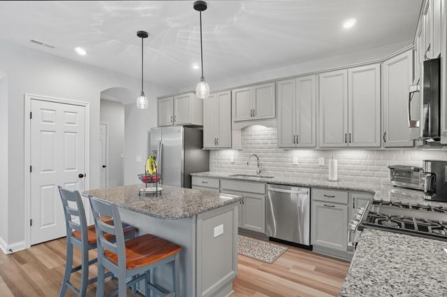 6065 Wilson Drive, Canal Winchester, OH 43110