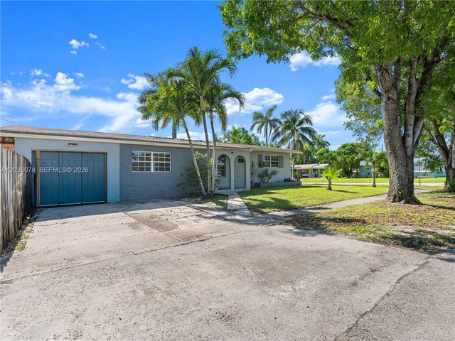 7591 Pierce St, Hollywood, FL 33024