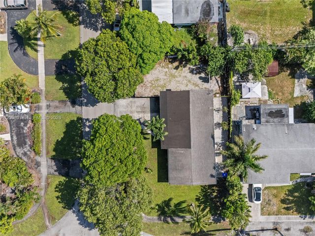 7591 Pierce St, Hollywood, FL 33024