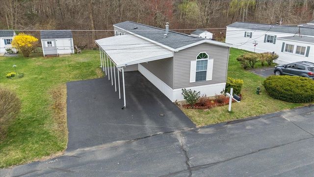 4 Trailerhome Drive, Salem, NH 03079
