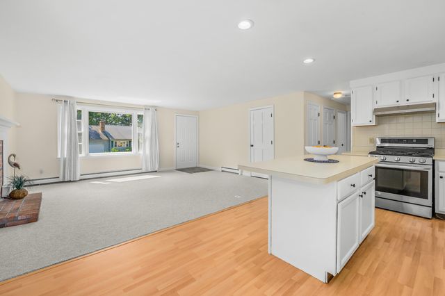 295 Westwind Circle, Osterville, MA 02655