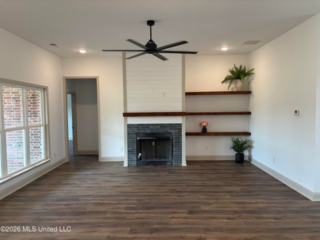 1710 Cane Creek Drive, Hernando, MS 38632