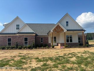 1710 Cane Creek Drive, Hernando, MS 38632