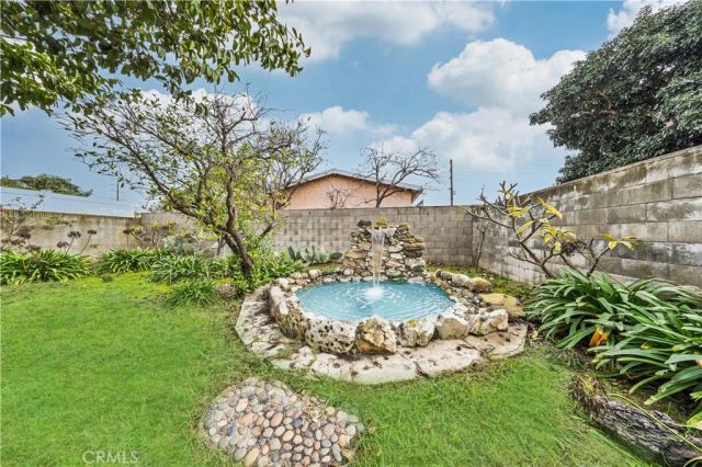 1526 Lakme, Wilmington, CA 90744