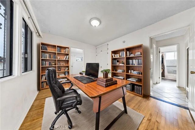 1526 Lakme, Wilmington, CA 90744