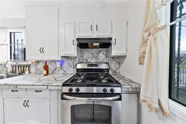 1526 Lakme, Wilmington, CA 90744