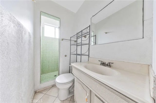 1526 Lakme, Wilmington, CA 90744