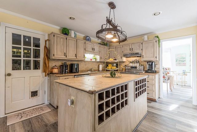 1231 Lambeth Way SE, Conyers, GA 30013