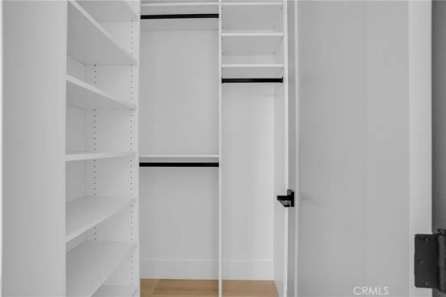 2407 Perkins Ln, Redondo Beach, CA 90278