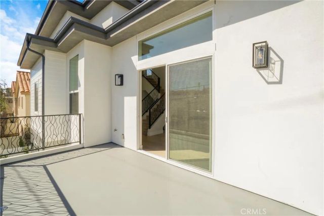 2407 Perkins Ln, Redondo Beach, CA 90278