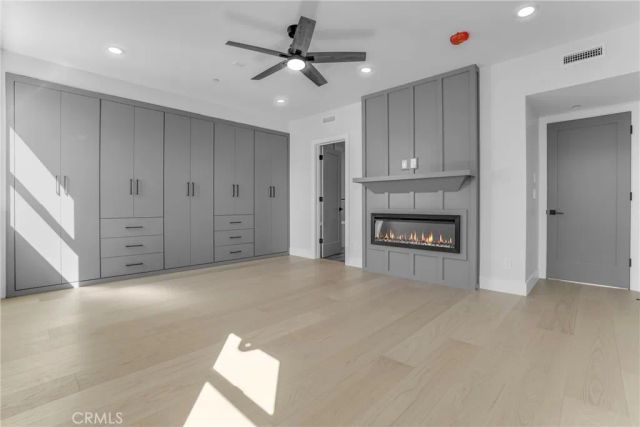 2407 Perkins Ln, Redondo Beach, CA 90278