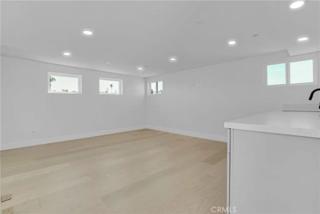 2407 Perkins Ln, Redondo Beach, CA 90278