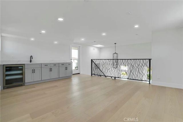 2407 Perkins Ln, Redondo Beach, CA 90278