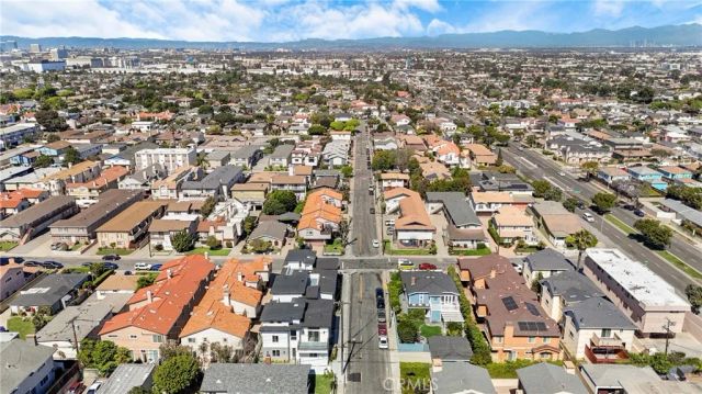 2407 Perkins Ln, Redondo Beach, CA 90278