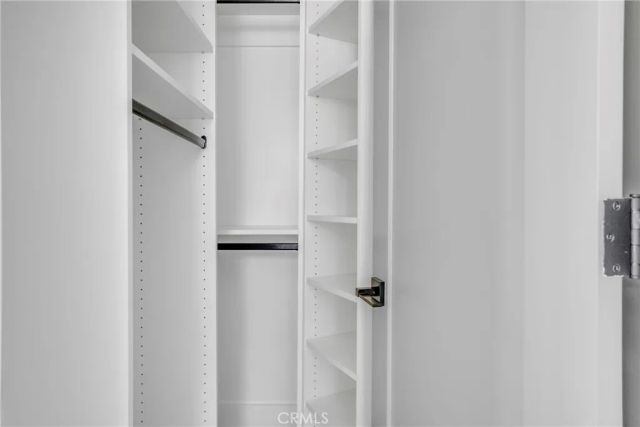 2407 Perkins Ln, Redondo Beach, CA 90278