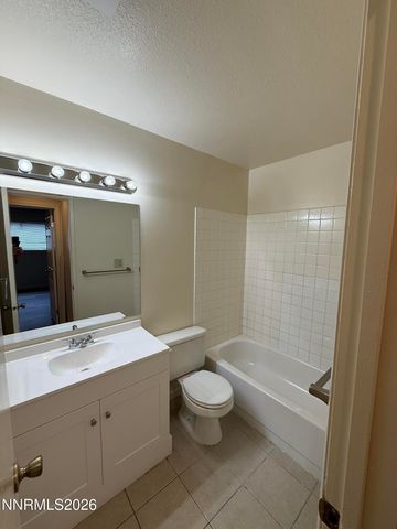 2201 Kietzke Lane H, Reno, NV 89502