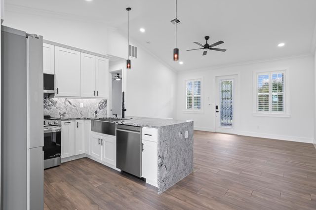 16469 NW 272nd Street, Okeechobee, FL 34972