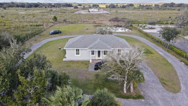 16469 NW 272nd Street, Okeechobee, FL 34972