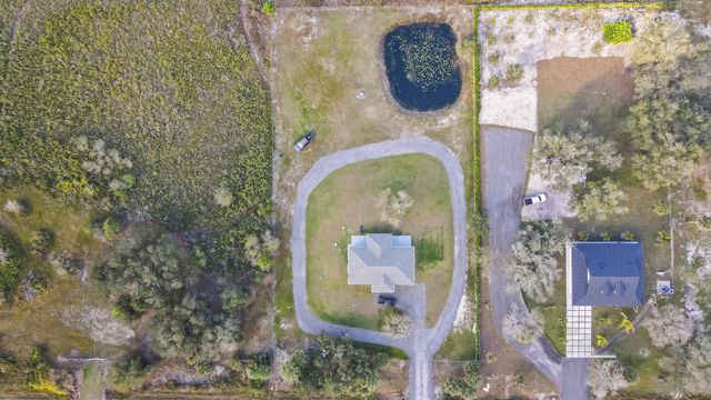 16469 NW 272nd Street, Okeechobee, FL 34972